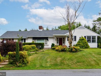 2863 Russell Rd, Camp Hill, PA, 17011