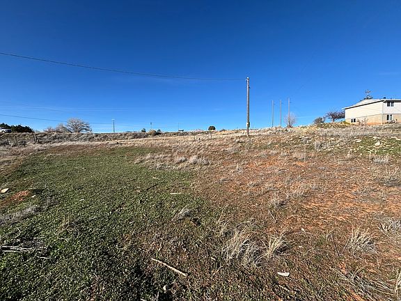 4th image of 816 E Kiva Dr