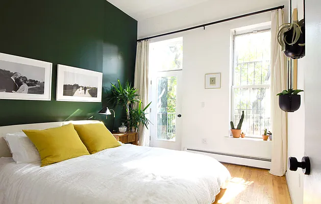 Sold by Owner | media 17