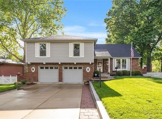 5140 Cody St, Shawnee, KS 66203