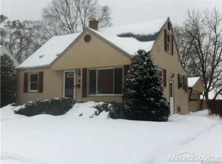 706 Nahma Ave, Clawson, MI 48017