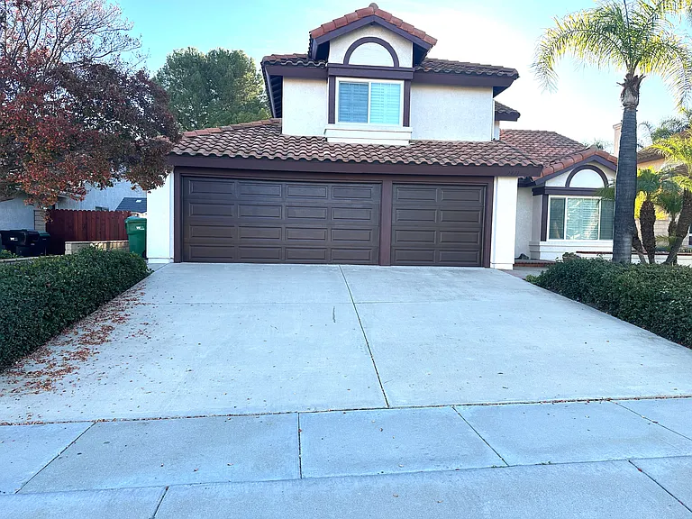 2471 Via Pacifica — Photo 2