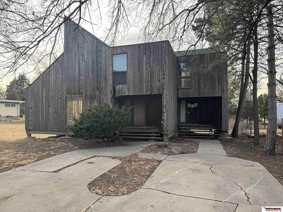 1st image of 431 S 40th St