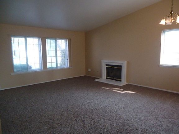 3rd image of 2235 W Harold Ct