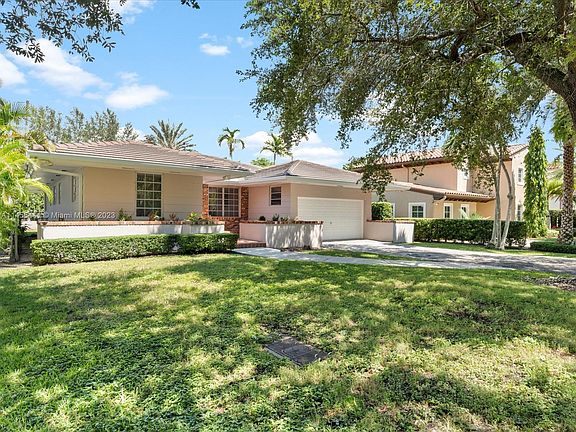 3rd image of 1515 Palancia Ave #1515