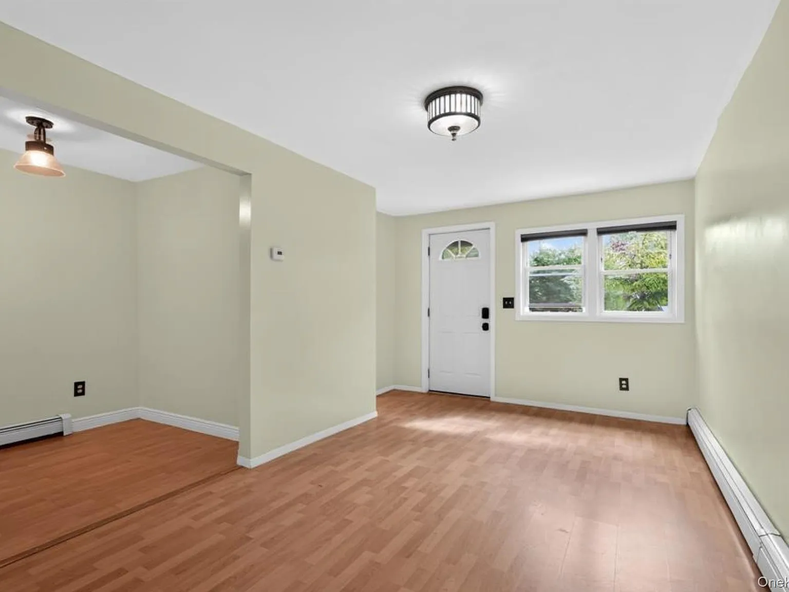 1 bed, 1.0 bath, 496 sqft, $3,200 — Photo 2