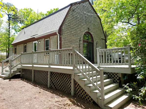 90 Bosan Avenue, Eastham, MA 02642
