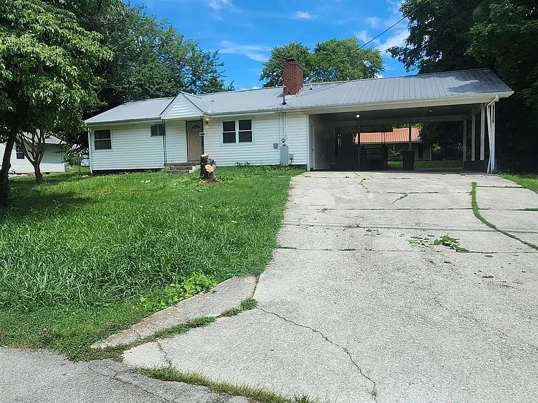 5300 N Ozark Rd — Photo 13