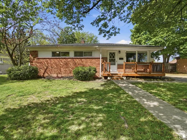 415 Theodore Dr, Monroe, MI 48162