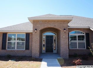 656 Piney Woods Rd, Owens Cross Roads, AL 35763