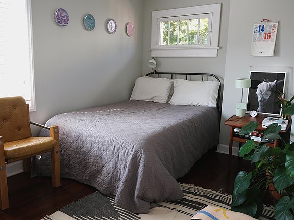 Staged Example, Previous tenant