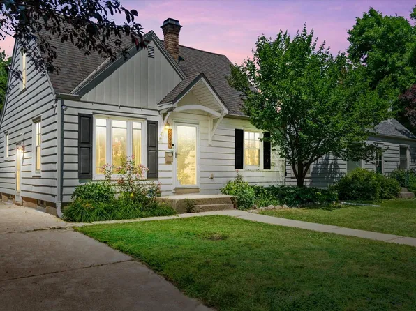 3229 N 90th STREET, Milwaukee, WI 53222