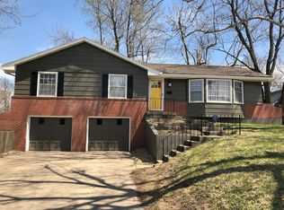 809 NE Independence Ave, Lees Summit, MO 64086