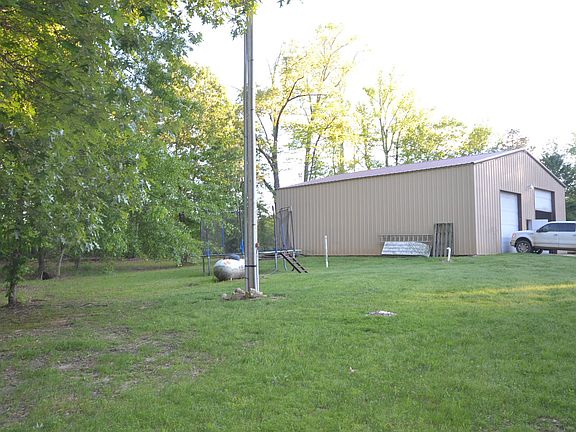 5th image of 100 Columbia Road 408
