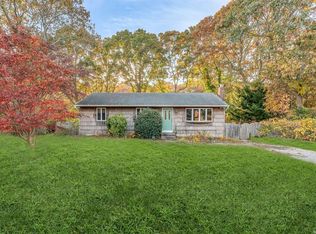 12 Propose Rd, Shirley, NY 11967