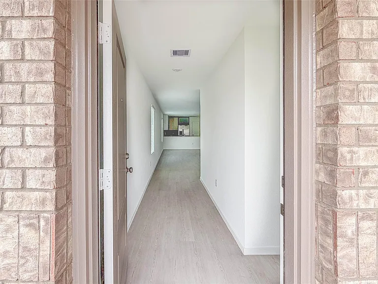 21327 Patton Hills Ln — Photo 7