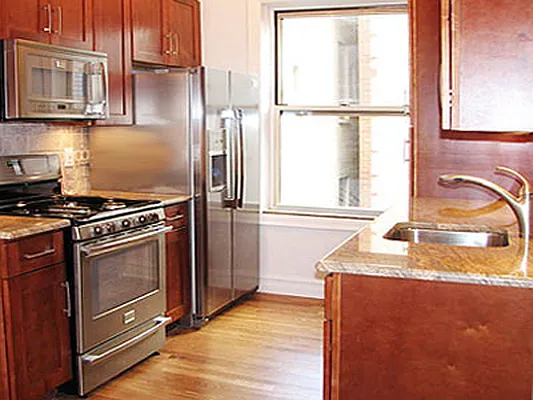 Sold by Awaye Realty Management LLC | media 1