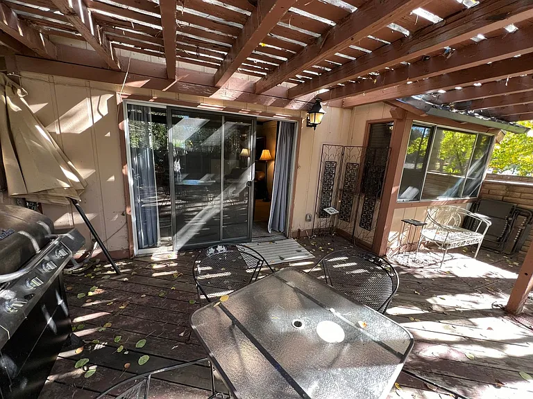 528 Tahoe Keys Blvd — Photo 41
