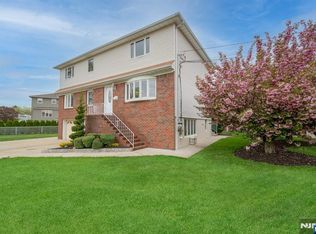 2 Millo Pl, Little Ferry, NJ 07643