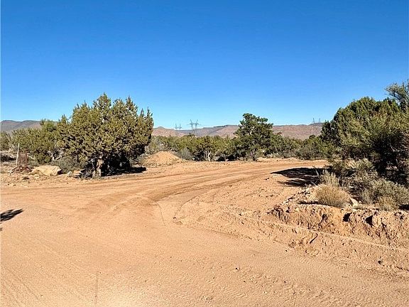 4th image of 6806 N Frerichs Ranch Rd