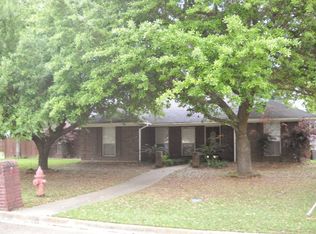 173 N Parker Ln, Carthage, TX 75633