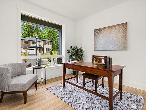 5th image of 10675 SE 170th Place