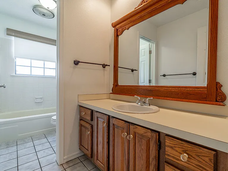 2115 W Loren Cir — Photo 10