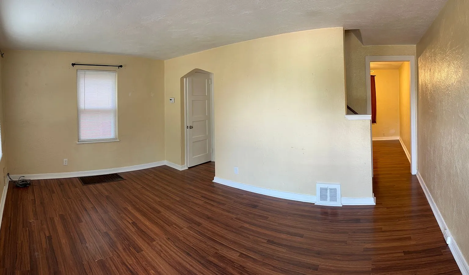 2 Bedroom Duplex in Stanton Heights — Photo 2