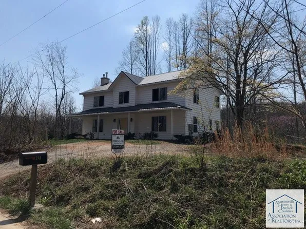 241 Beasley Hollow Ln, Stuart, VA 24171