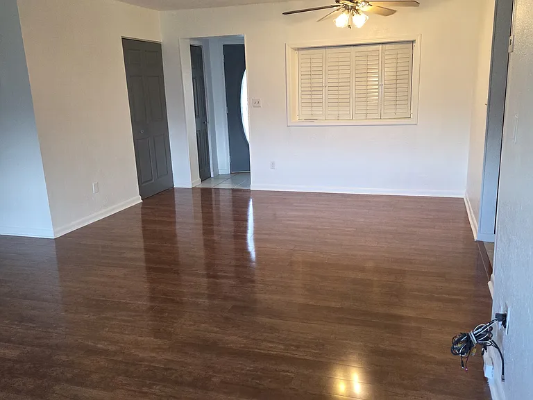 Grandroom (dining area)
