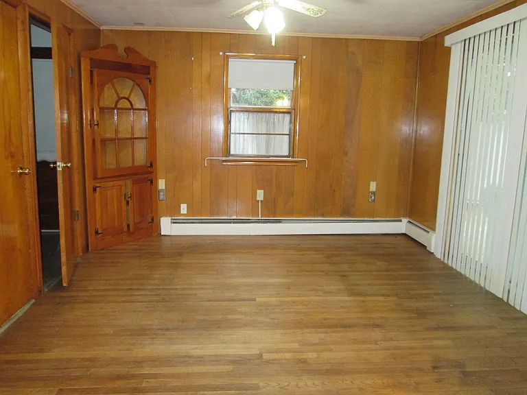 315 York Rd — Photo 3