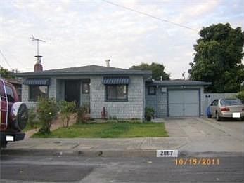 1st image of 2867 Gaynor Ave