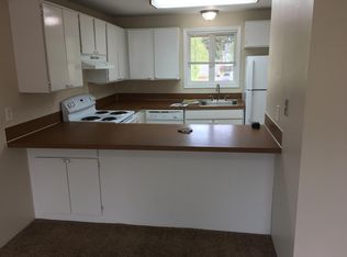 16964 SE Stark St #105, Portland, OR 97233