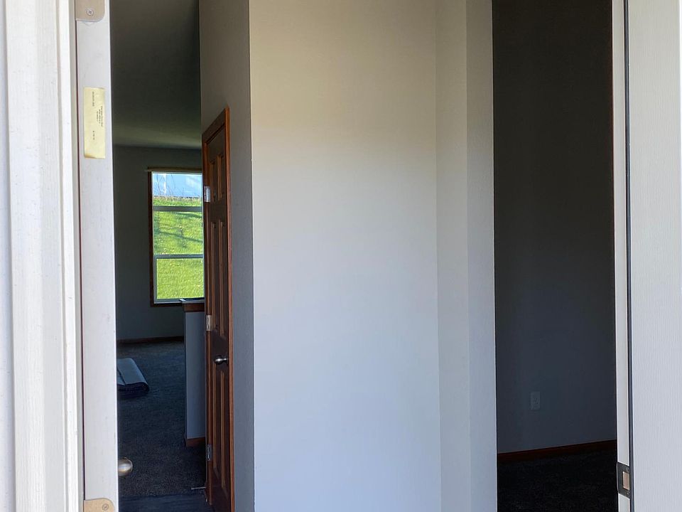 1st image of 7208 Pleasant View Dr