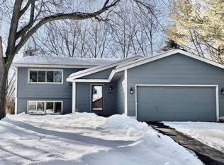 9169 Goldenrod Ln N, Maple Grove, MN 55369