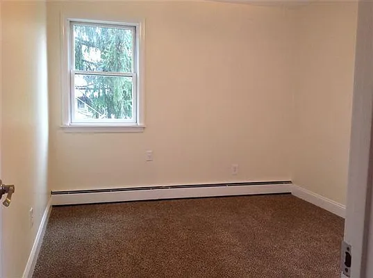 Rented by High Class Realty SB LLC | media 8