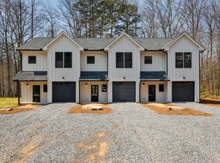 200 Back Pine Way #B, Ellijay, GA 30540