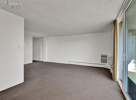 5th image of 900 Saturn Dr APT 410