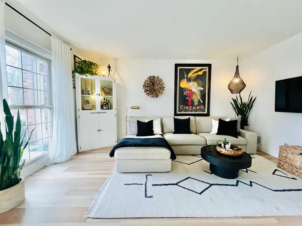 138 Culpepper Dr #138, Blue Bell, PA 19422