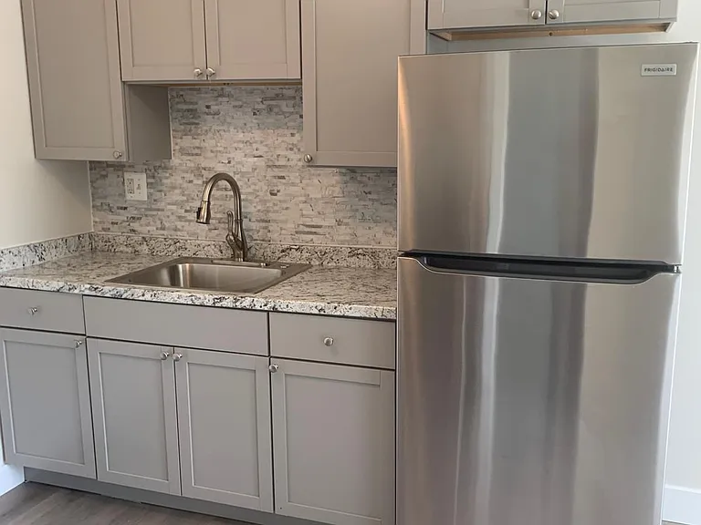 San Dee Townhomes — Photo 13
