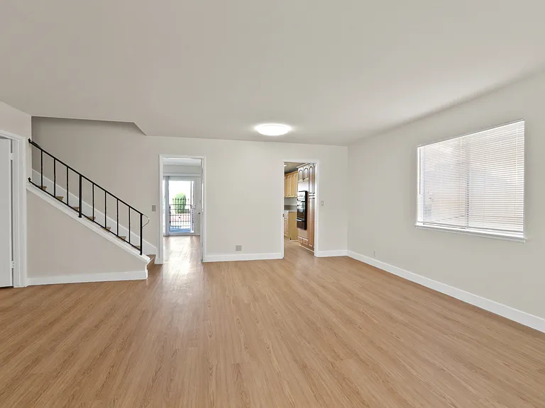 8801 Monterey Cir — Photo 12