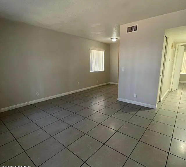 6617 W Ocotillo Rd #101 — Photo 3