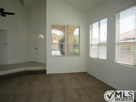 2nd image of 1745 Mesa Dr
