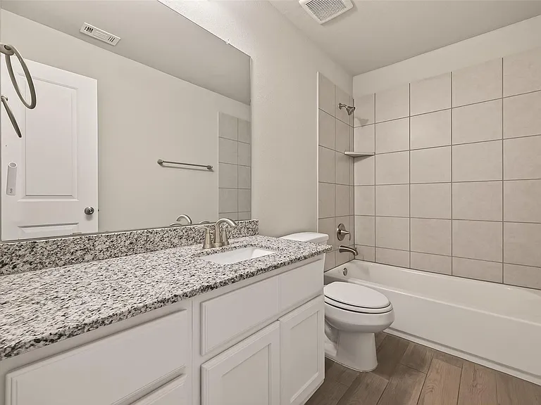 2619 Lilac Point Ln — Photo 25