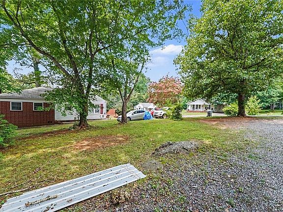 4th image of 0 Winslow Ave