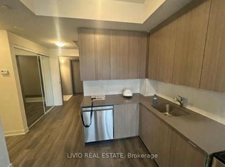 62 Sky Harbour Dr E #315, Brampton, ON L6Y6J2