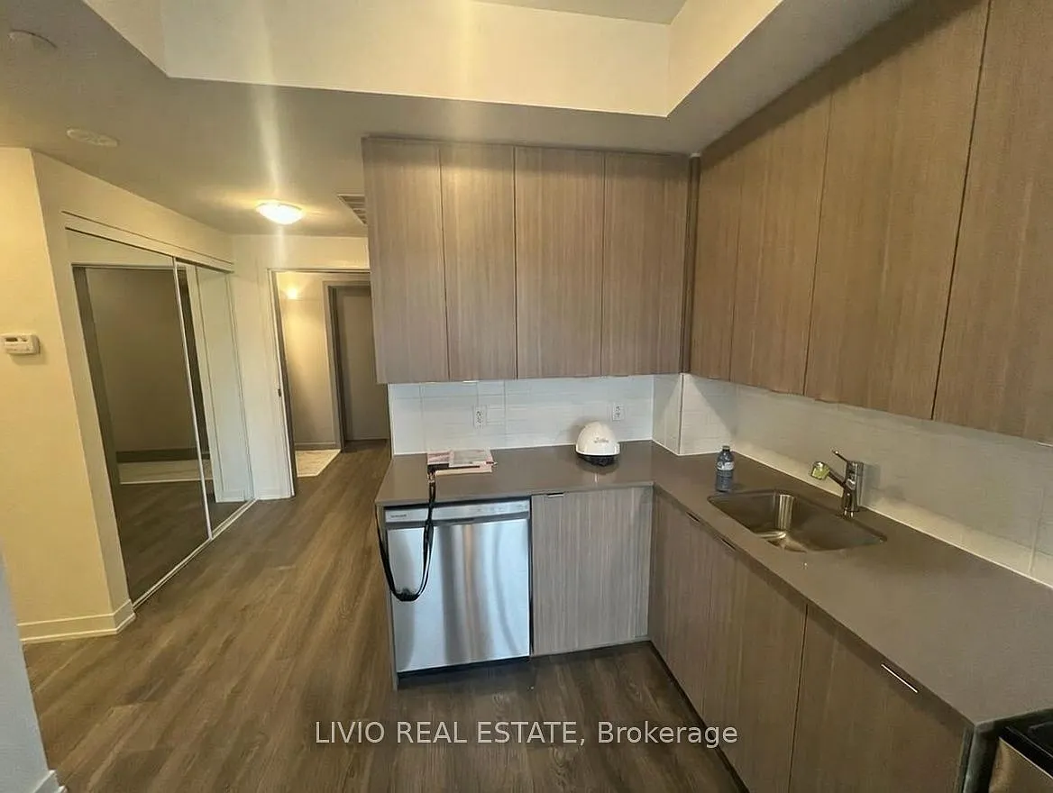 62 Sky Harbour Dr E #315 photo 1