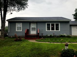 176 Davis Lake Rd, Lapeer, MI 48446