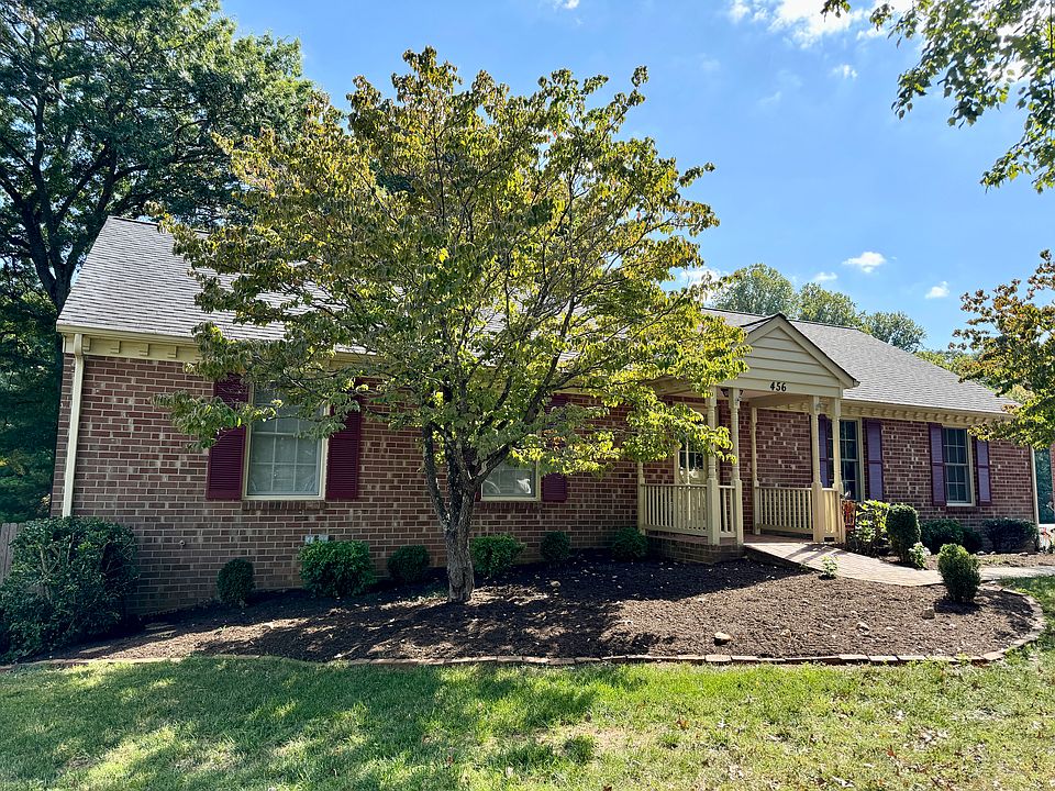 1st image of 456 Poplar Forest Dr
