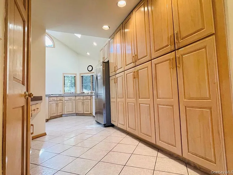 5 Eaton Rd — Photo 9